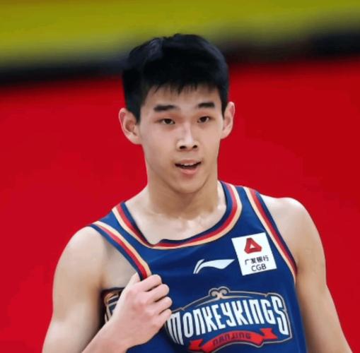 创造历史了！林葳是中国首个加盟NCAA的职业球员