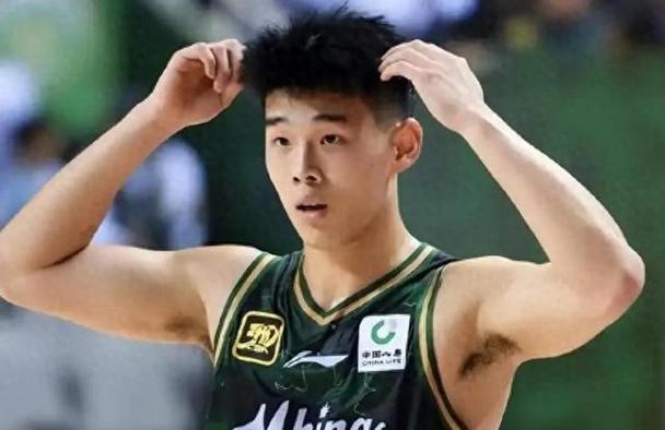 得到主帅登场保证！俄勒冈后场主力流失严重 林葳有机会竞争先发