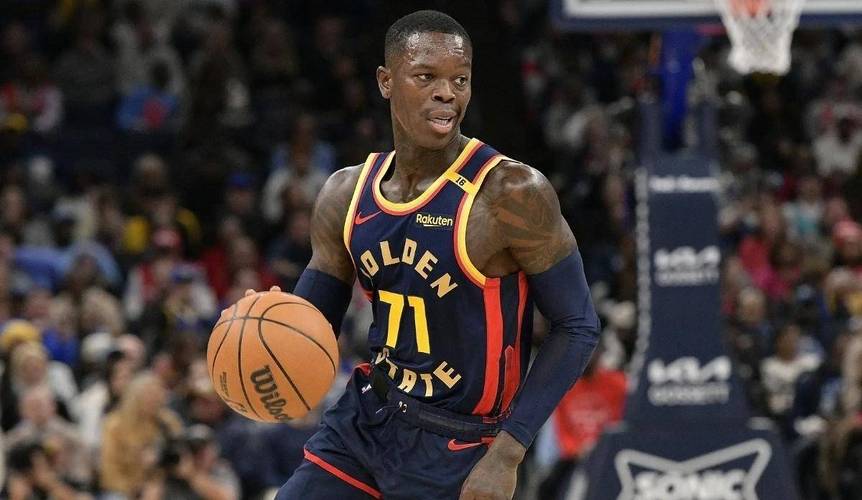 一顿乱扣！理查兹半场5中3得7分1板1助1断 正负值+16最高