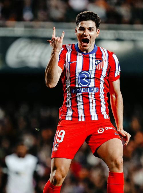 马竞年花销少对手1.8亿！马卡：皇萨相当于比马竞多6个阿尔瓦雷斯