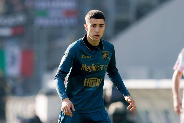 苏莱：经历了周中欧联发生的事情后，对罗马而言重新振作很重要