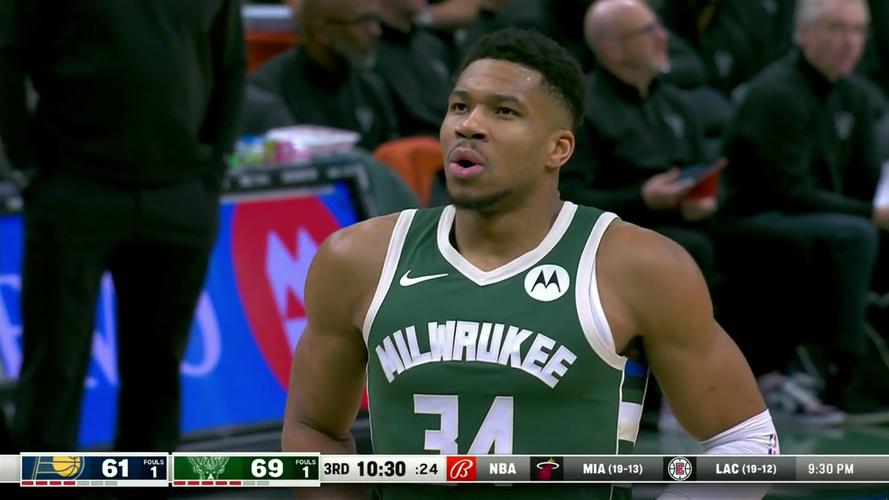 字母哥：休赛期就像经过游乐园总会有各种诱惑 但最终决定权在我