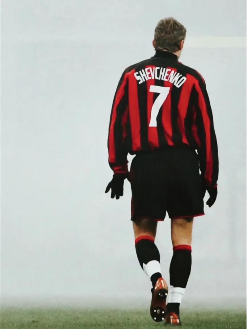 安布罗西尼：莫德里奇给队友带来了正能量，这让我想起了马尔蒂尼