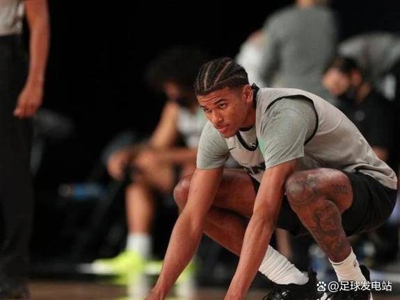 太阳主帅：杰伦-格林中国行期间腿筋再次拉伤 将在10天后重新评估