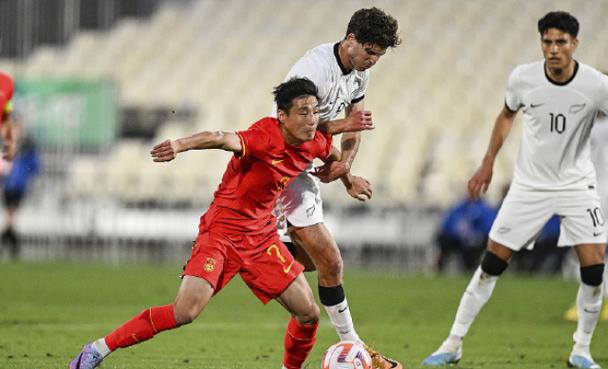 某职业队主帅：草根与职业隔着鸿沟，比赛节奏和对抗强度完全不同