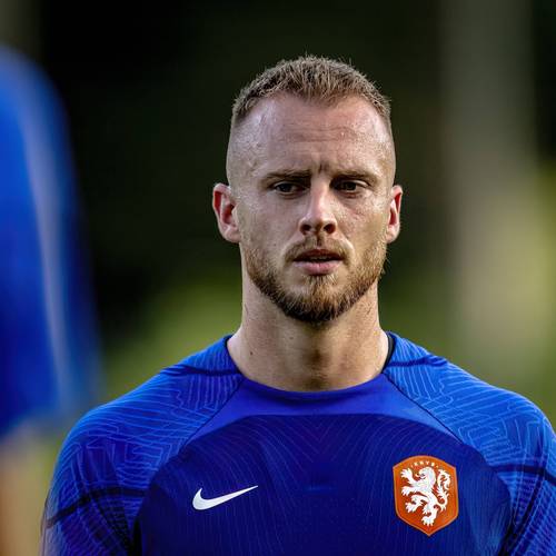 换帅如换刀？药厂新帅上任后率队7场不败，滕哈赫仅带3场便被解雇