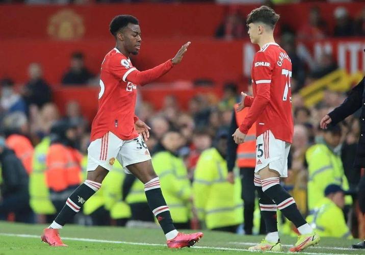 渐入佳境！加纳乔单场英超送出2次助攻，是生涯首次达成