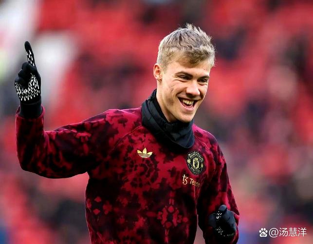 无任何谈判!罗马诺:切尔西未谈判罗德里戈,瓜帅欣赏但无新接触