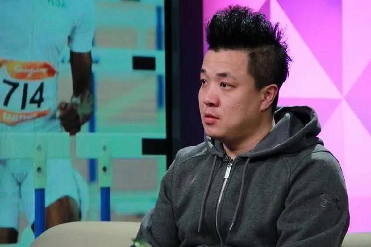 杨健：库里面对联盟最强内线防守两战95分 老将燃尽&历史未有