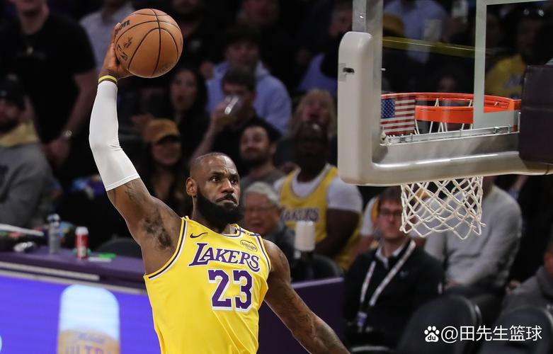 Shams：詹姆斯看到了湖人本赛季的开局 他对这支球队感到兴奋