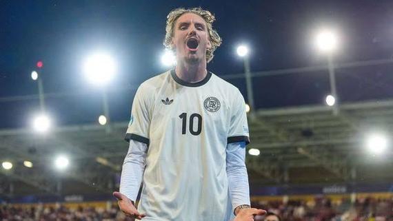 沃尔特马德：基米希是绝对的领袖，我每次进球他都发信息祝贺