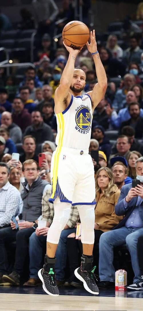 雷吉·米勒：库杜都改变了比赛 我会先把库里放进历史前10