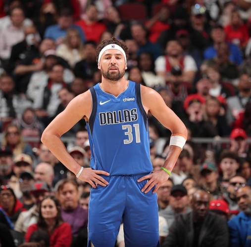 队记：独行侠赛季艰难克莱或成交易焦点 重建已成球迷心中的共识