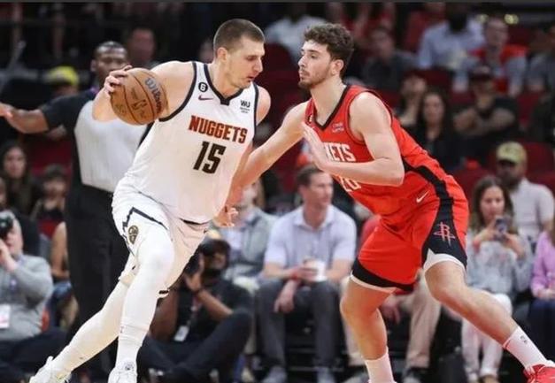 苏群：申京和约基奇之间的功力差一半 谢泼德终于打出来了