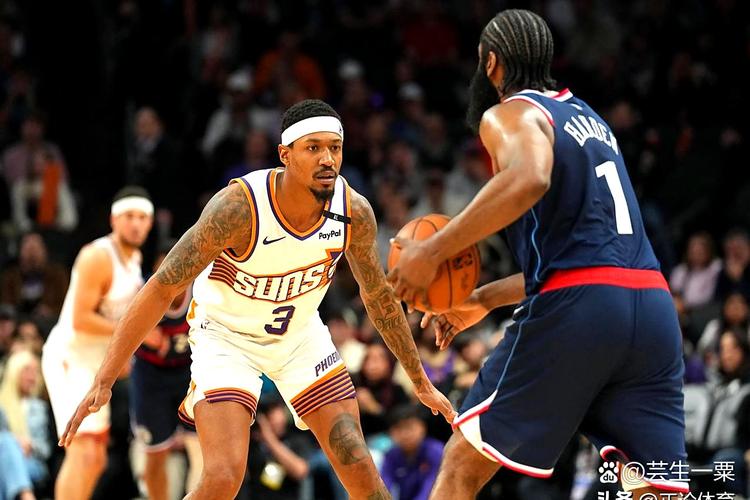 5分到手！瓦塞尔三分命中同时奥尼尔对奥利尼克犯规 布克还吃T