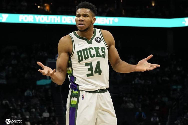 高效输出难救主！泰瑞斯·马丁替补25分钟砍26分6板3助2断