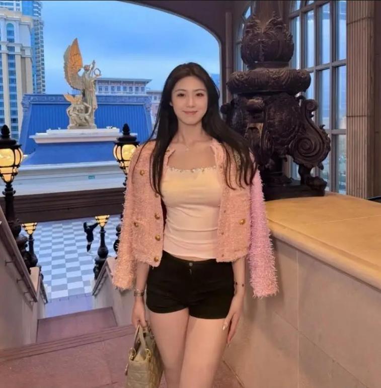 媒体人:终于投进三分 对林葳来说会很好地提升自信心