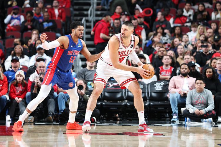 能否打破队史连胜纪录？活塞对阵绿军先发：CC&奥萨尔VS布朗&怀特