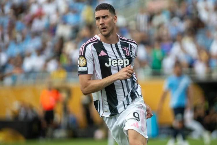 迪马济奥：弗拉霍维奇伤情无碍，可以出战卡利亚里