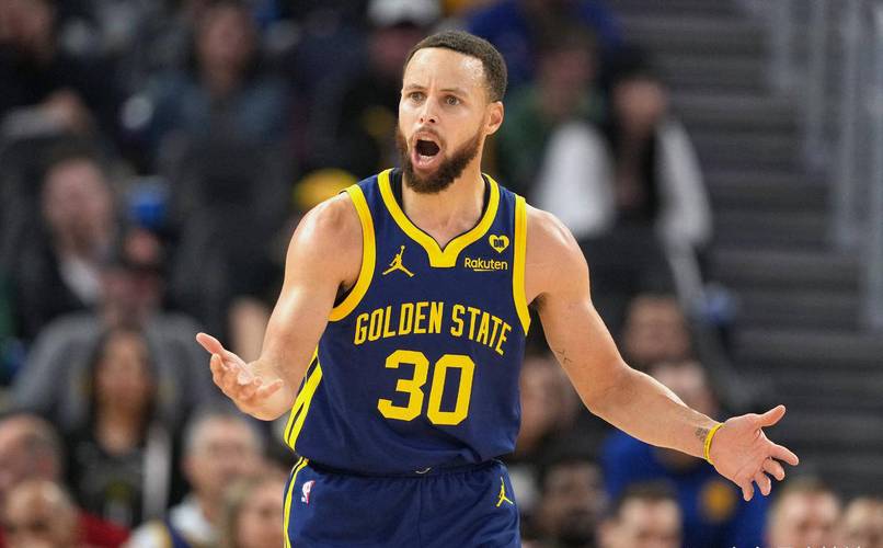 美媒：彪马旗下球星今年已重伤两人 库里首次上脚就受伤